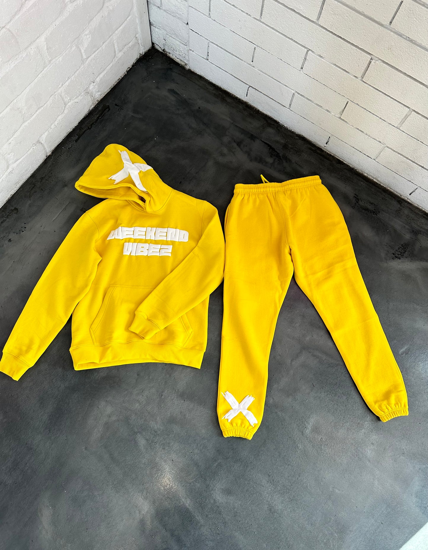 Unisex sweatsuit